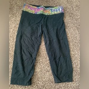 PINK cropped leggings